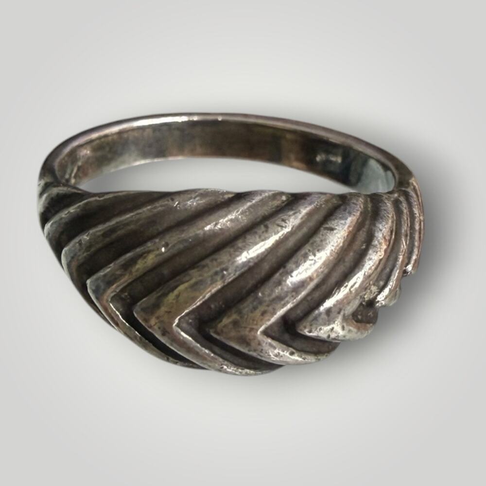Vintage 925 Sterling Silver Chevron Fan Feather Ring Size 6-  5.7g